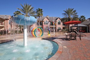 Apartments in West Houston, Texas - Community Splash Park with Fountains