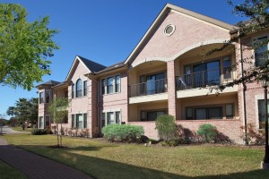 Apartment Rentals in West Houston, TX - Exterior Apartment Building  